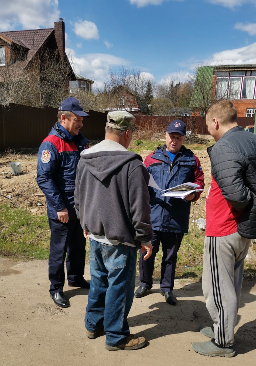 Дачникам напомнили о правилах пожарной безопасности