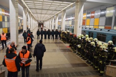 Пожарные и спасатели Новой Москвы провели первые учения в метро